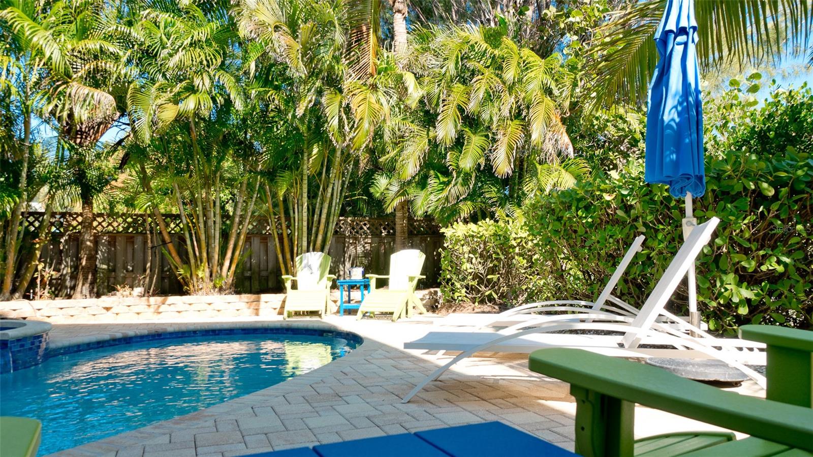 LARDAS UNIT THREE - Residential