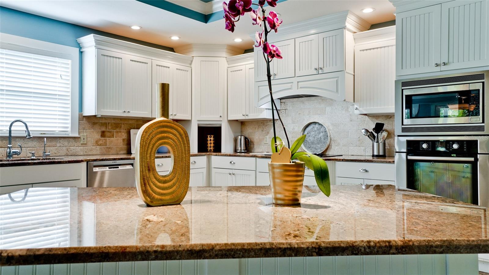 LARDAS UNIT THREE - Residential