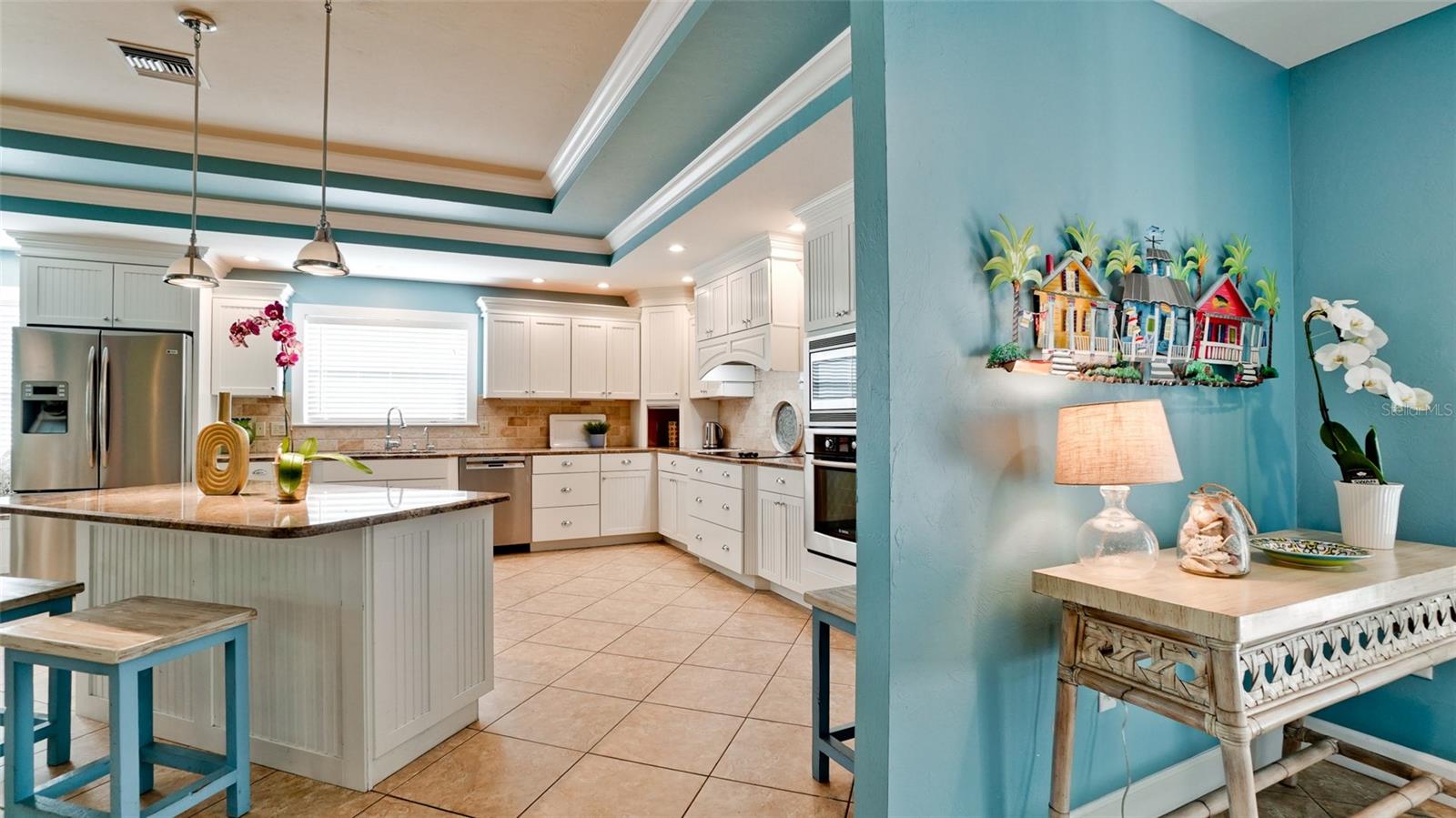 LARDAS UNIT THREE - Residential