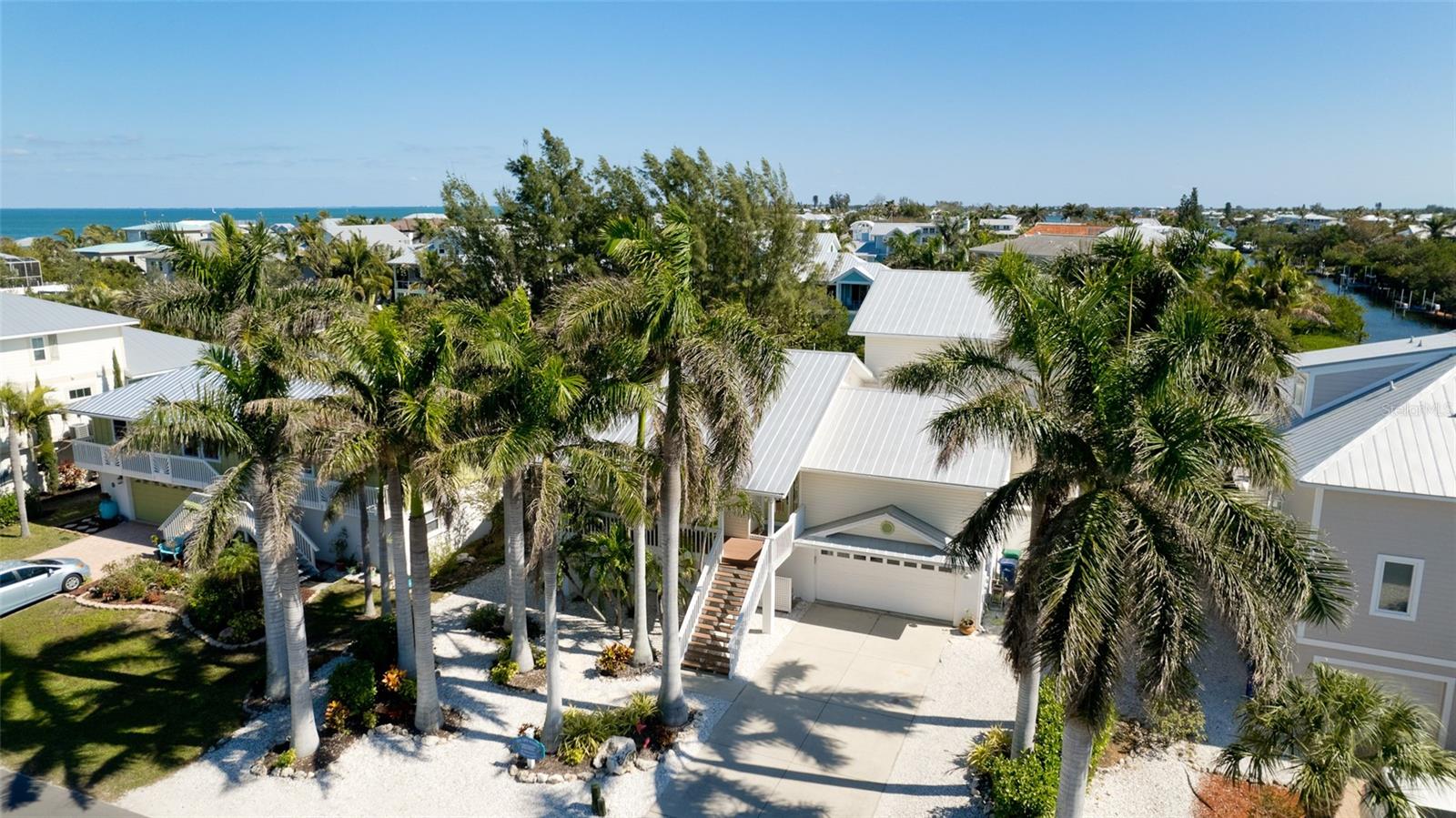 LARDAS UNIT THREE - Residential