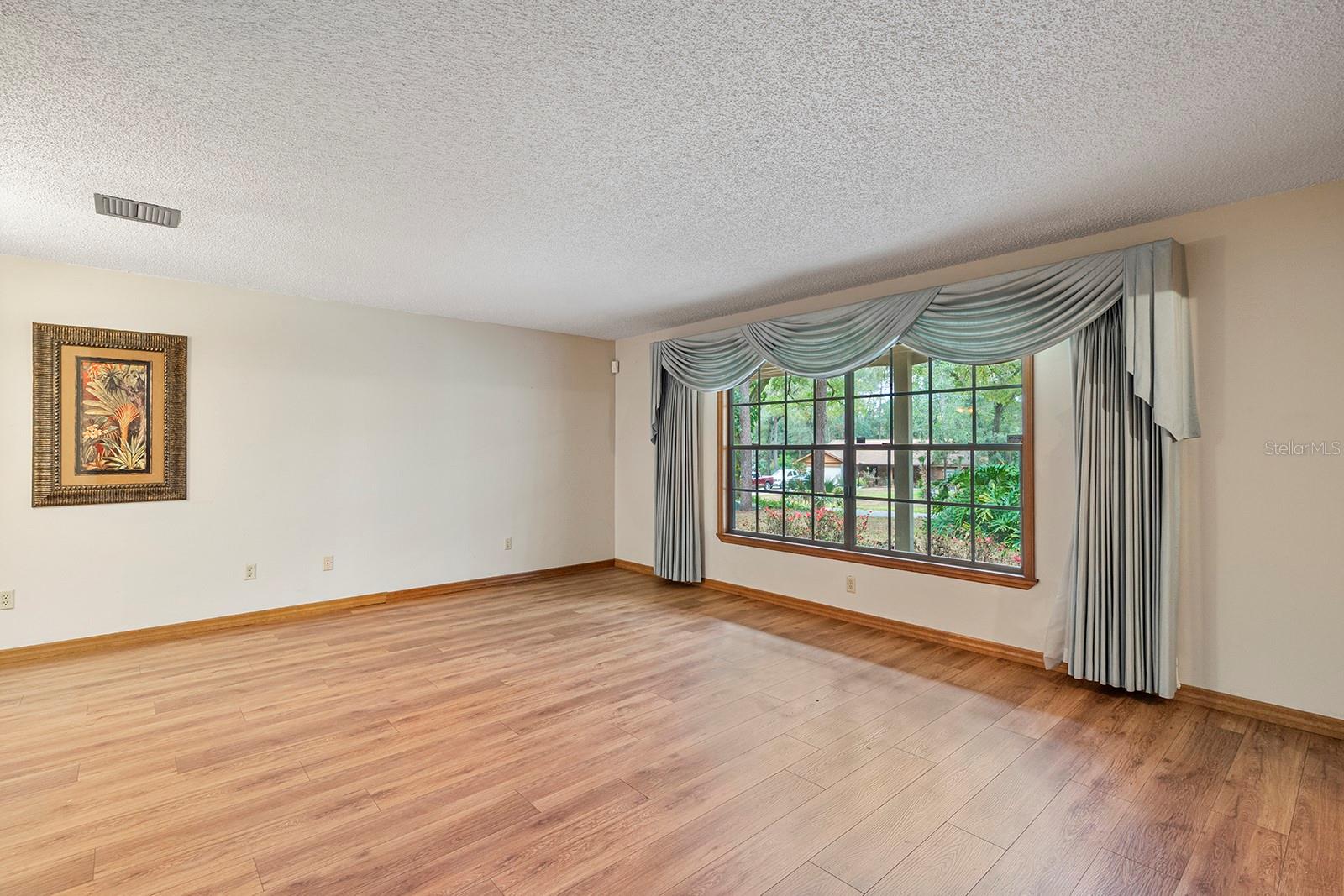 1637 RED MANGROVE DRIVE