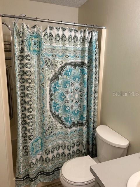 VILLAS/BELLEVIEW - Residential Lease