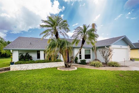 Photo of 10127 Peach Avenue, Englewood, FL 34224 (MLS # D6139101)