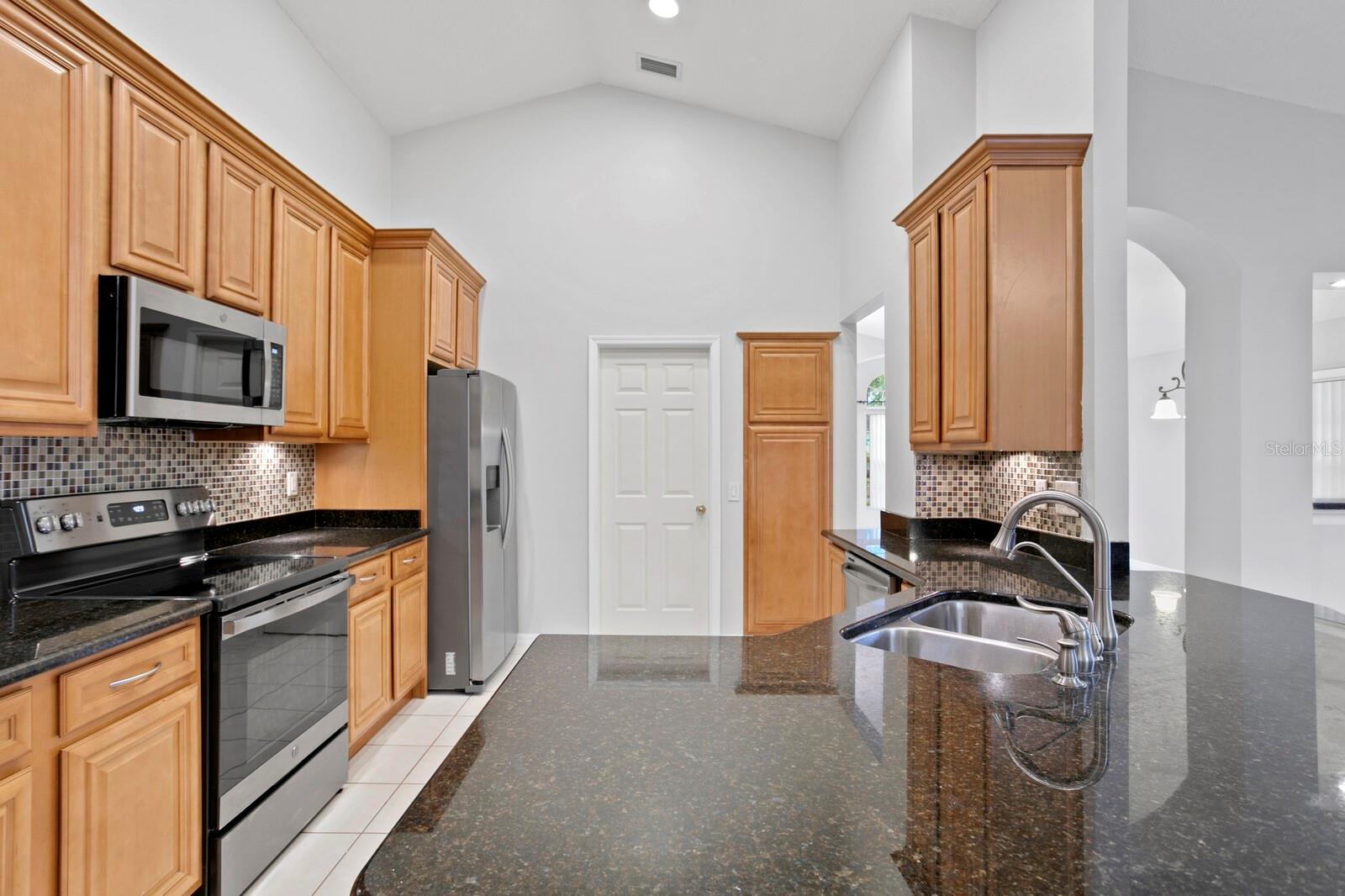 PENNINGTON VILLAGE - Residential Lease