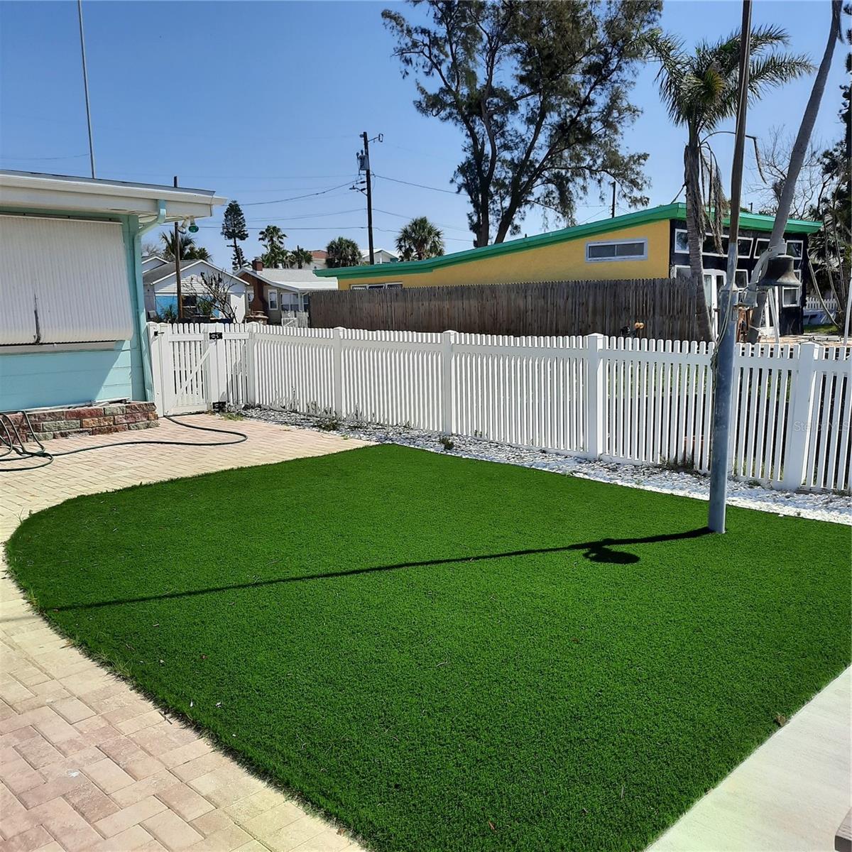 319 BOCA CIEGA DR