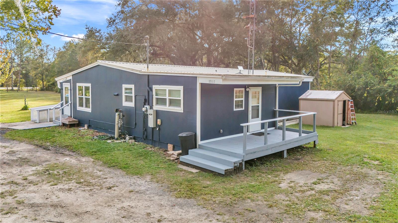 NON SUBDIVISION ACREAGE - Residential