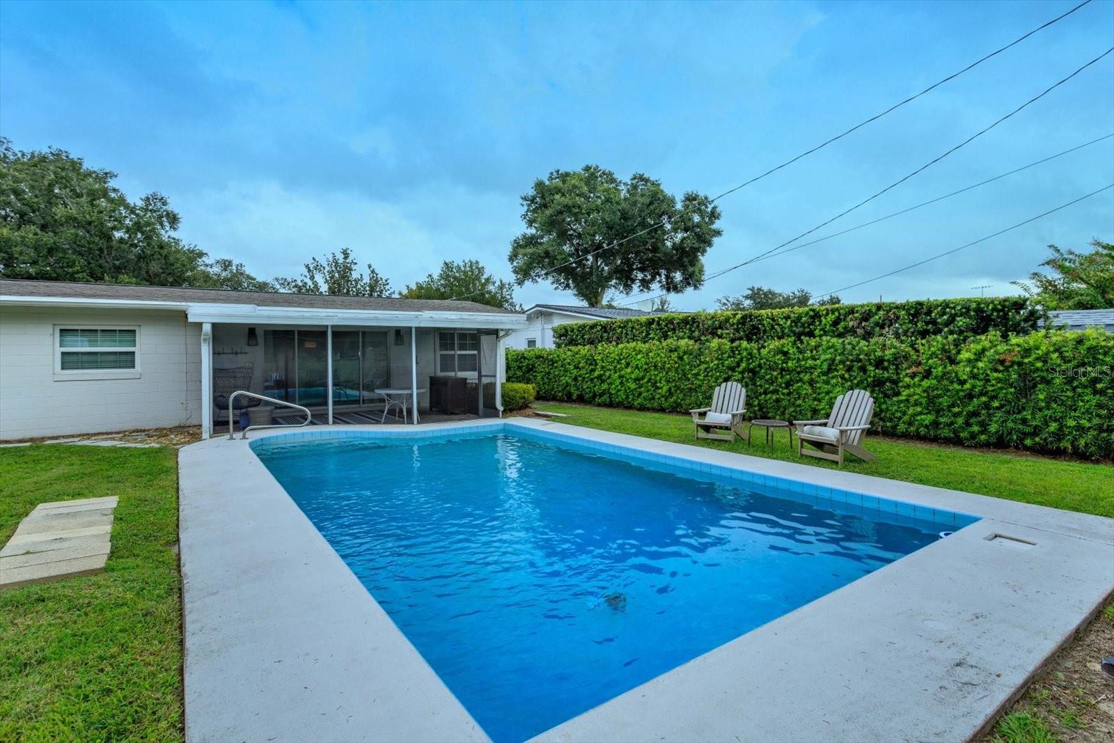 2322 WOODCREST DRIVE