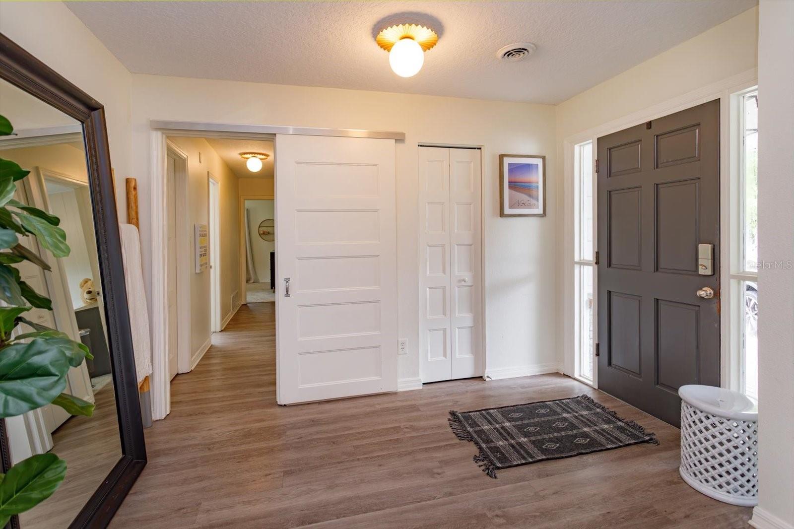 2322 WOODCREST DRIVE
