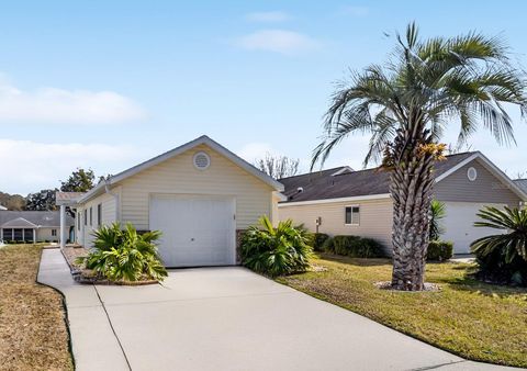 Photo of 1921 NW 50th Circle, Ocala, FL 34482 (MLS # OM710680)