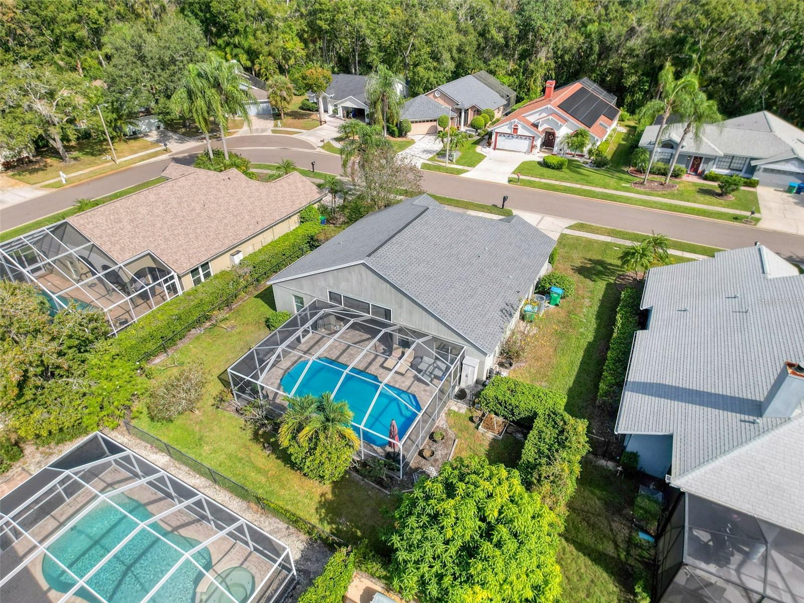 FIELDSTONE VILLAGE AT WOODFIELD - Residential