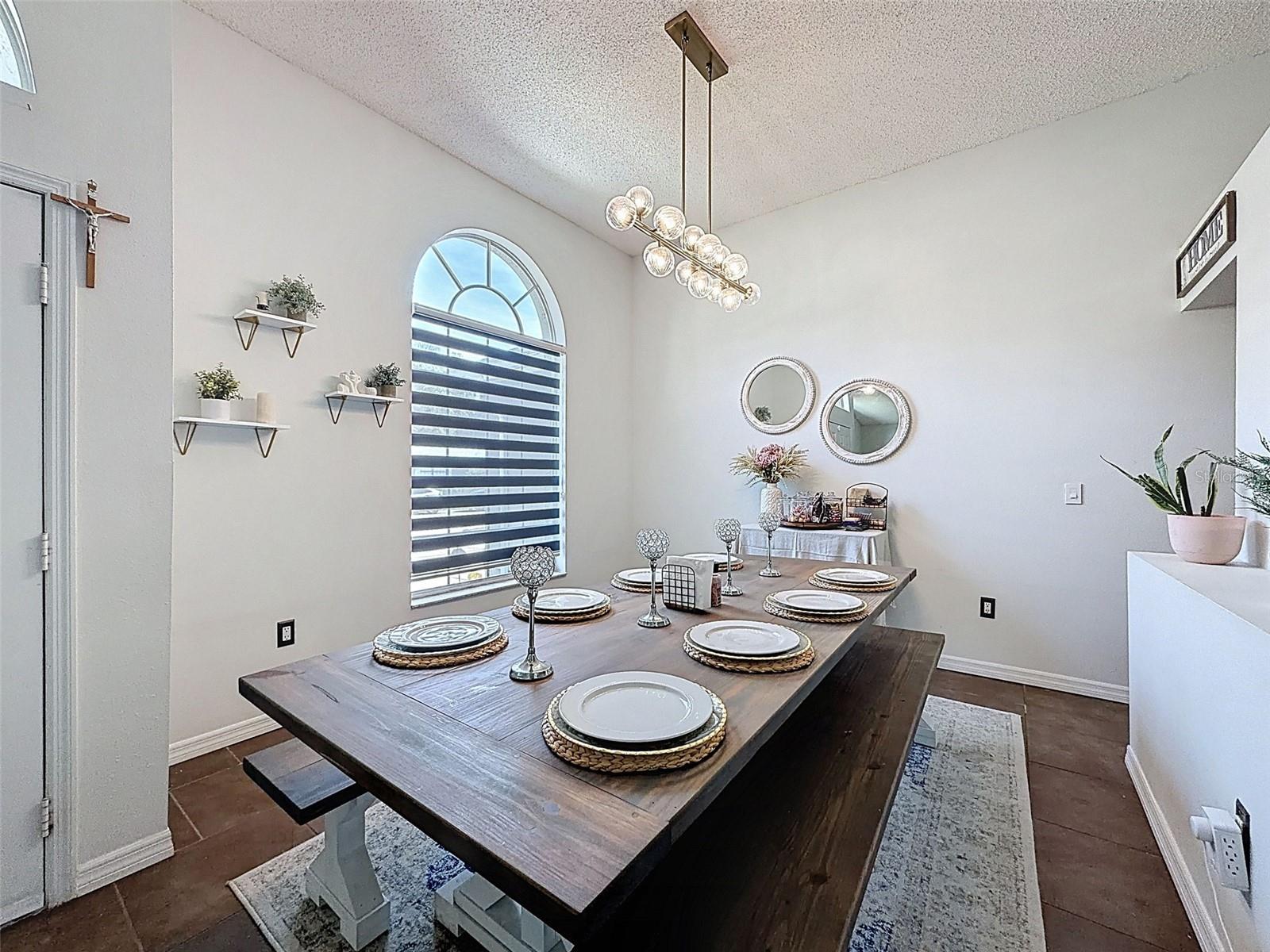 FIELDSTONE VILLAGE AT WOODFIELD - Residential