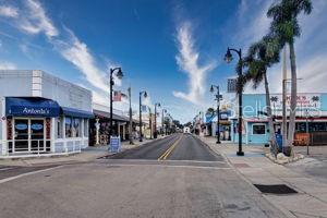 FIELDSTONE VILLAGE AT WOODFIELD - Residential