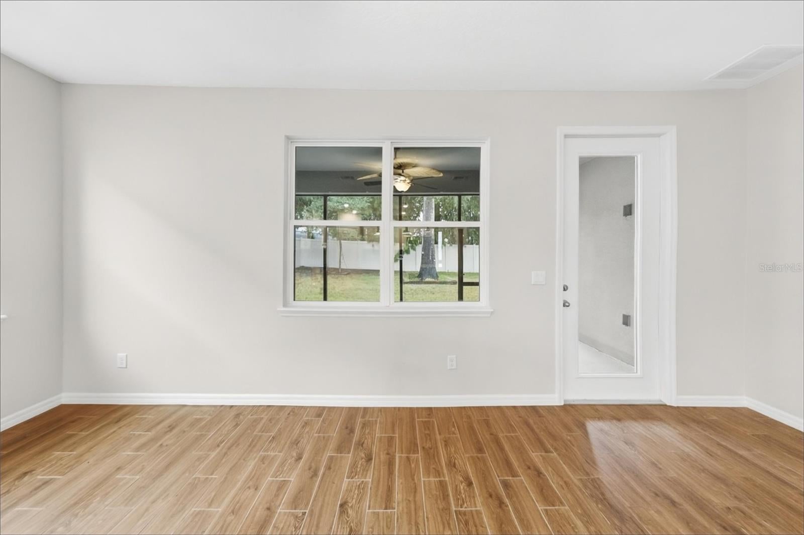 827 DAYBREAK PLACE