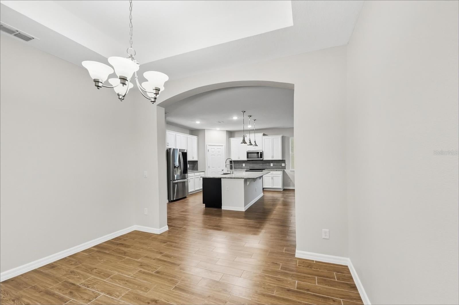 827 DAYBREAK PLACE