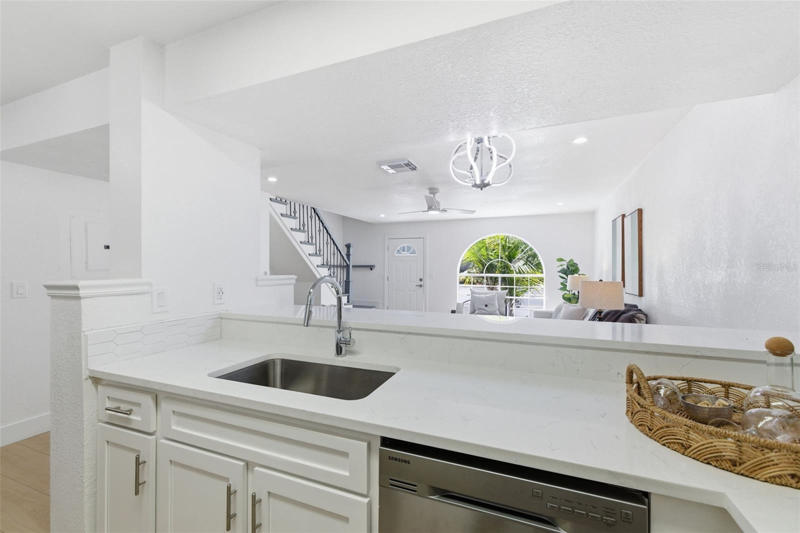 CHATEAUX DE VILLE - Residential