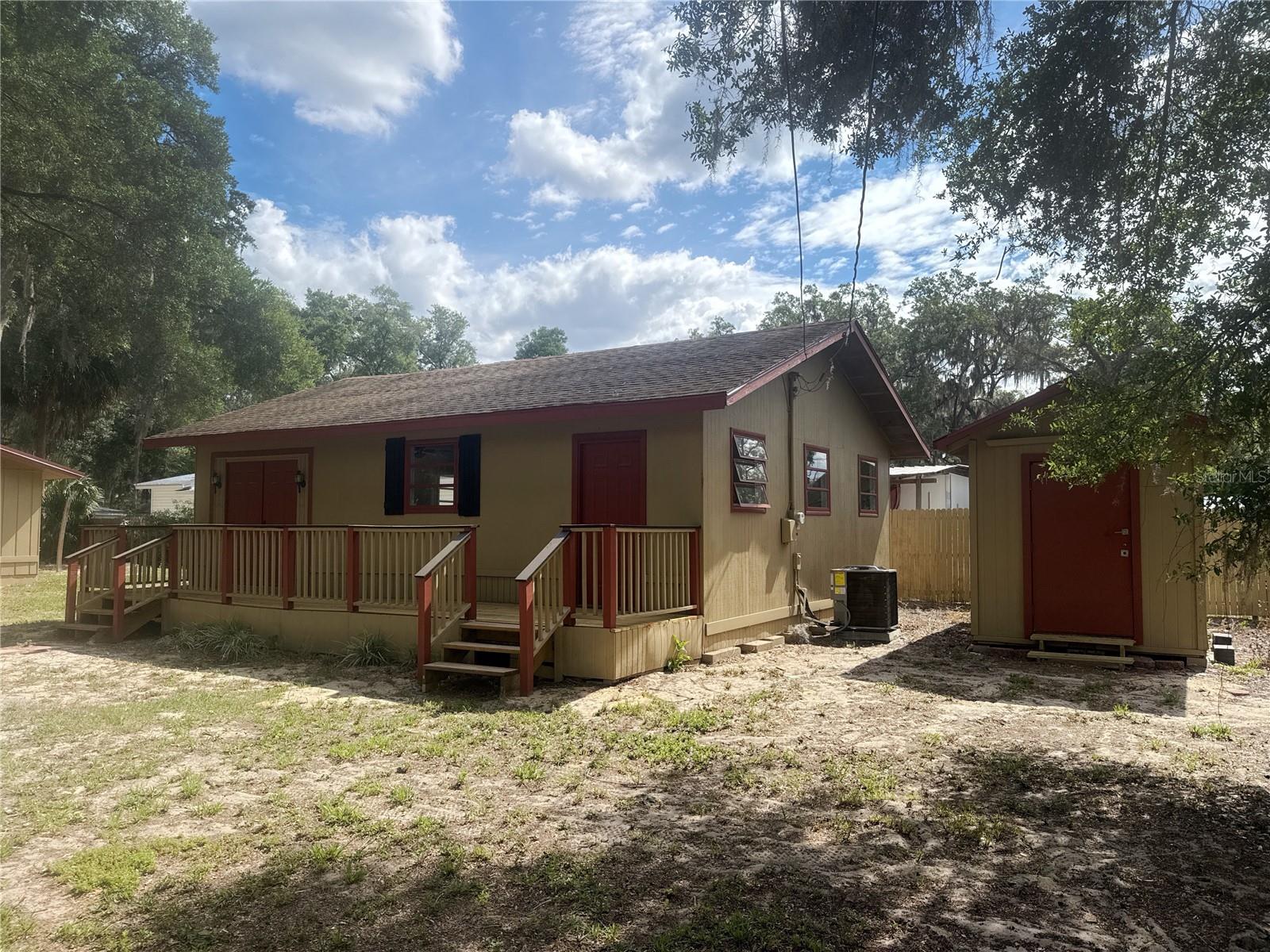 OAK COVE - Residential
