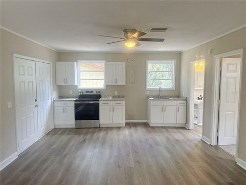 Tiny photo for 11345 SE 188th Avenue, Ocklawaha, FL 32179 (MLS # OM724588)