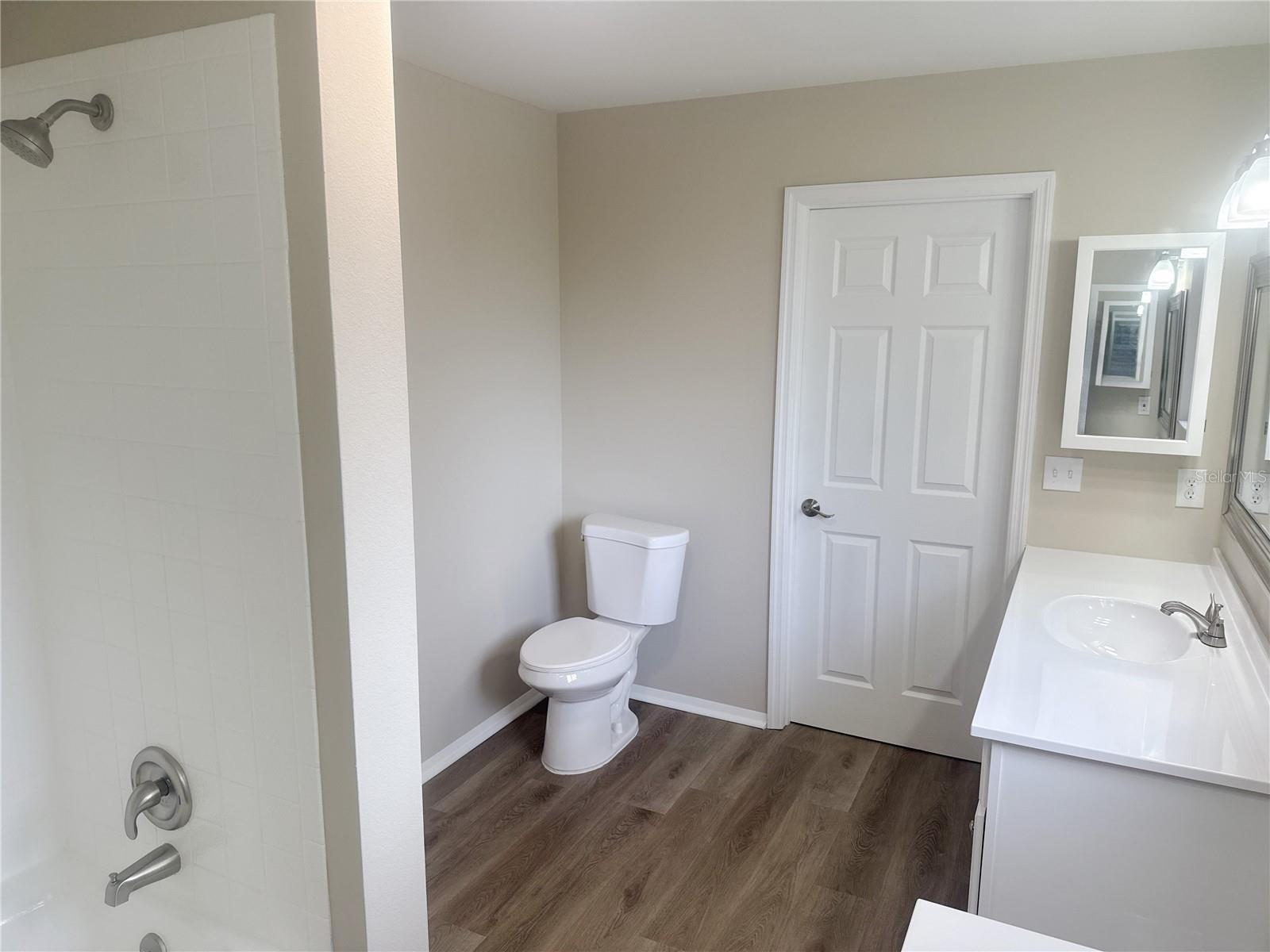 OAK COVE - Residential