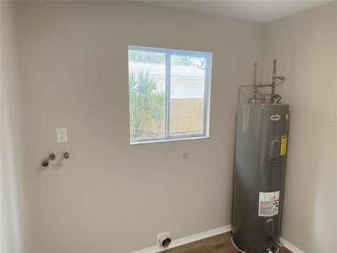 Tiny photo for 11345 SE 188th Avenue, Ocklawaha, FL 32179 (MLS # OM724588)