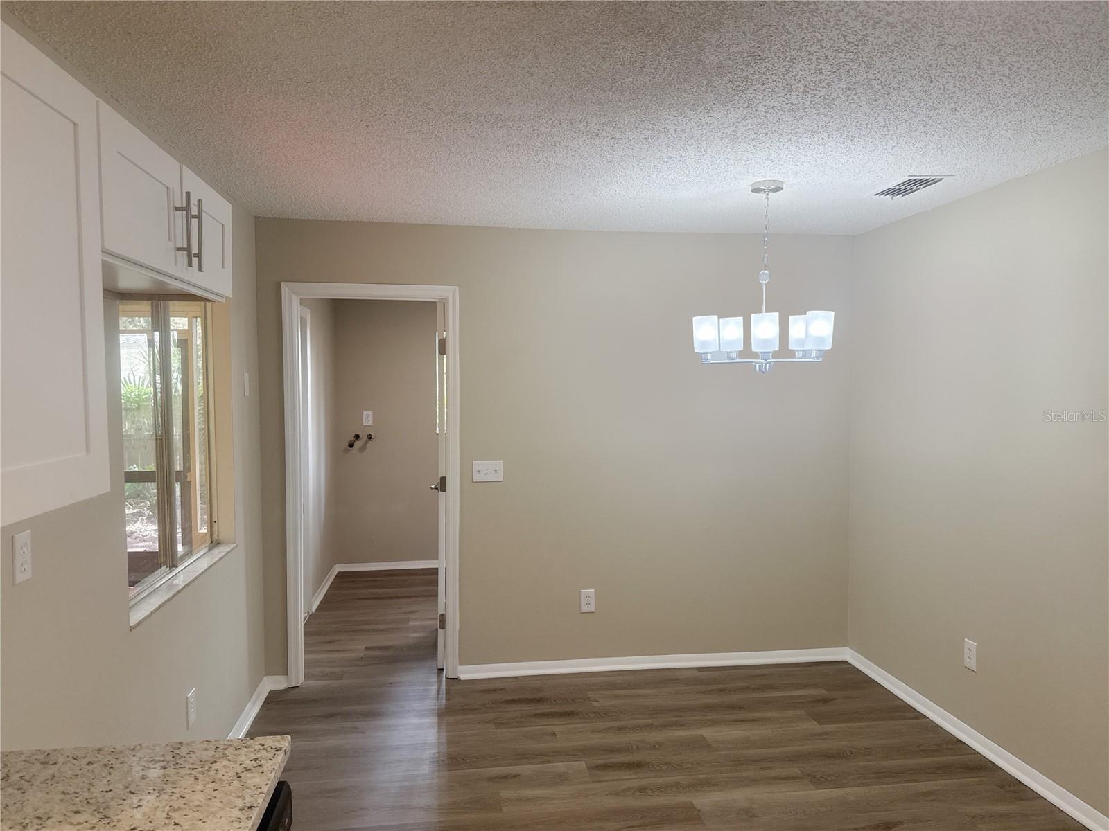 OAK COVE - Residential