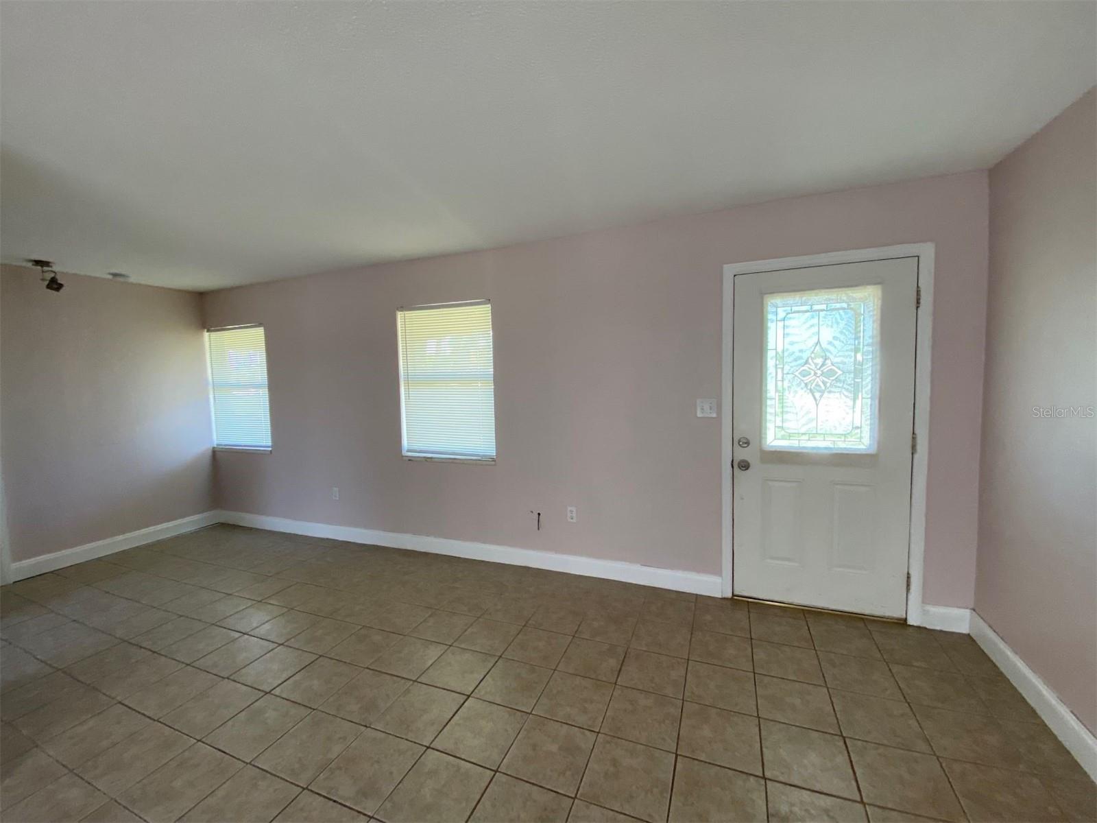 PORT CHARLOTTE 33RD ADD - Residential Lease