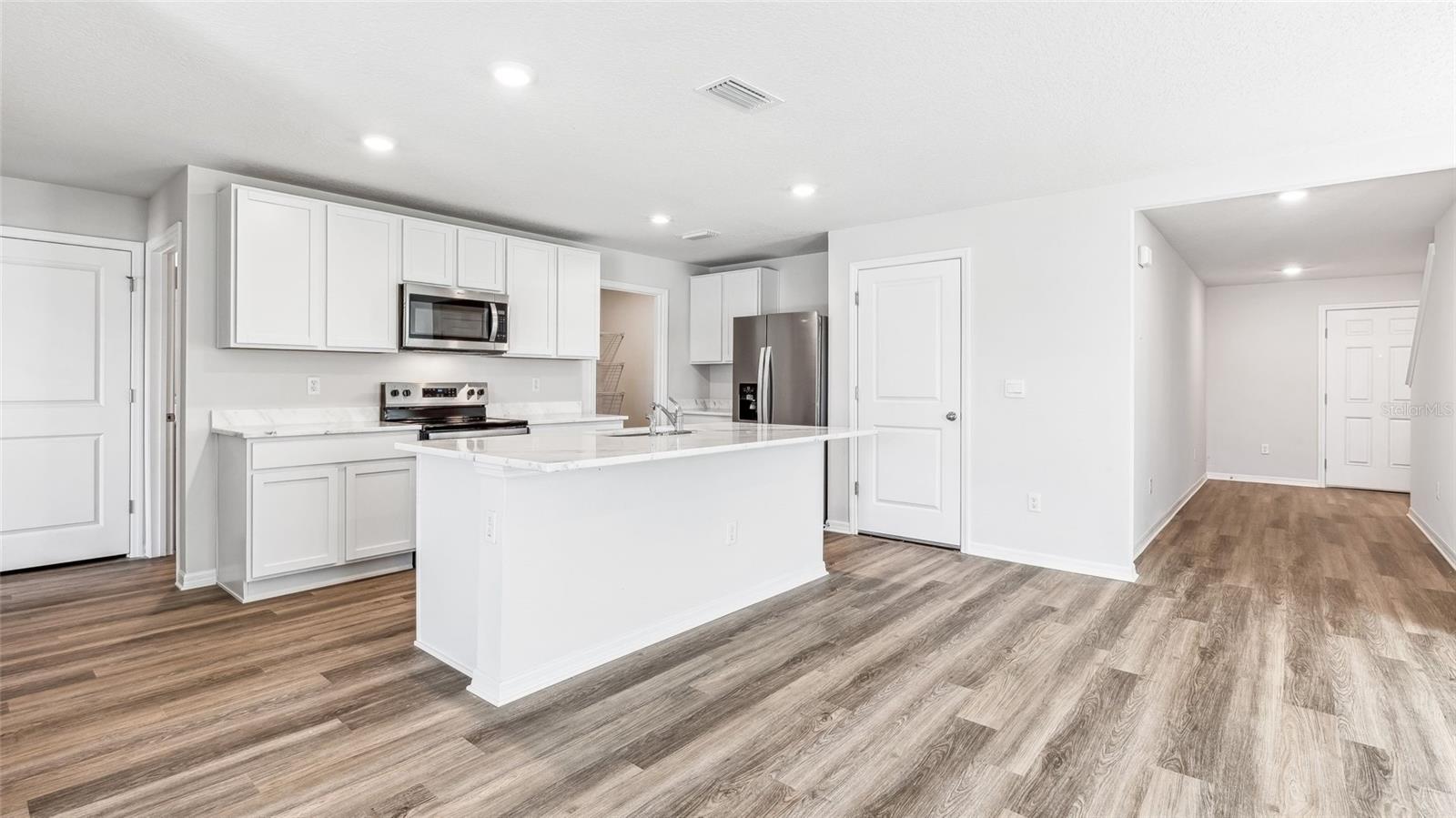 STAR FARMS AT LAKEWOOD RANCH - Residential