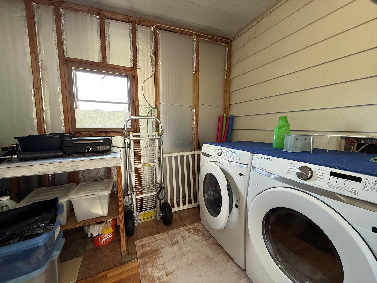 LADY LAKE ORANGE BLOSSOM GARDENS UNIT 10 - Residential