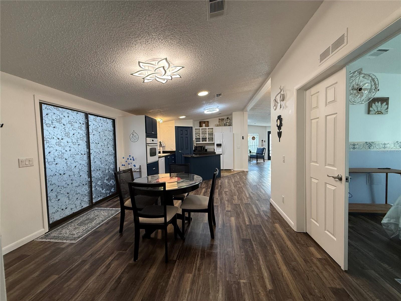 LADY LAKE ORANGE BLOSSOM GARDENS UNIT 10 - Residential