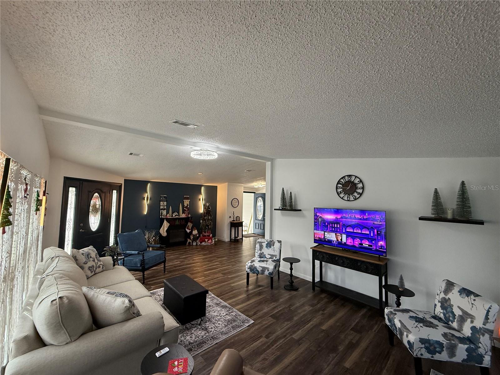 LADY LAKE ORANGE BLOSSOM GARDENS UNIT 10 - Residential