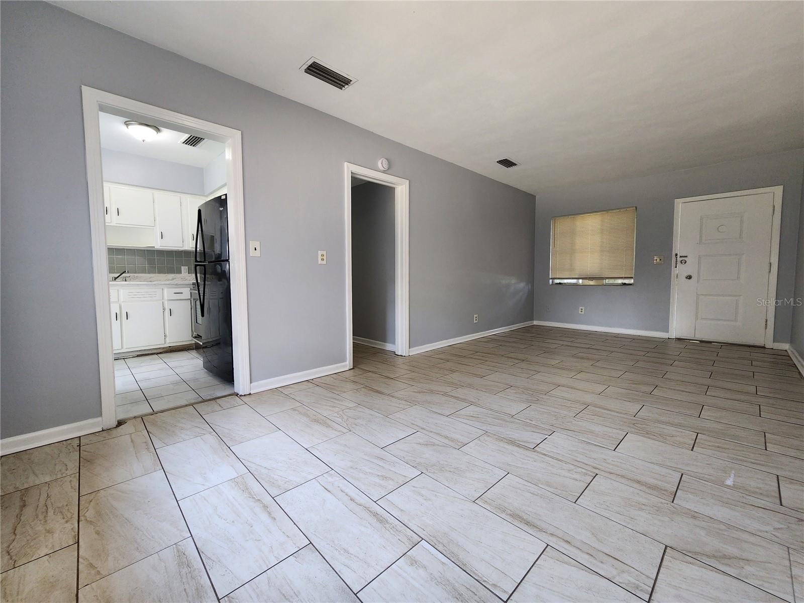 LAKE SHORE TERRACE - Residential Lease