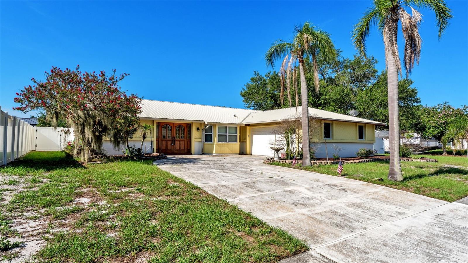 601 FIELDSTONE DRIVE