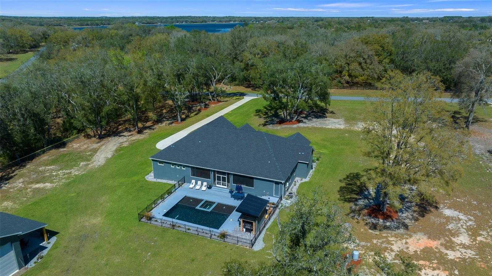 AVONLEA PH 01 & 02 - Residential