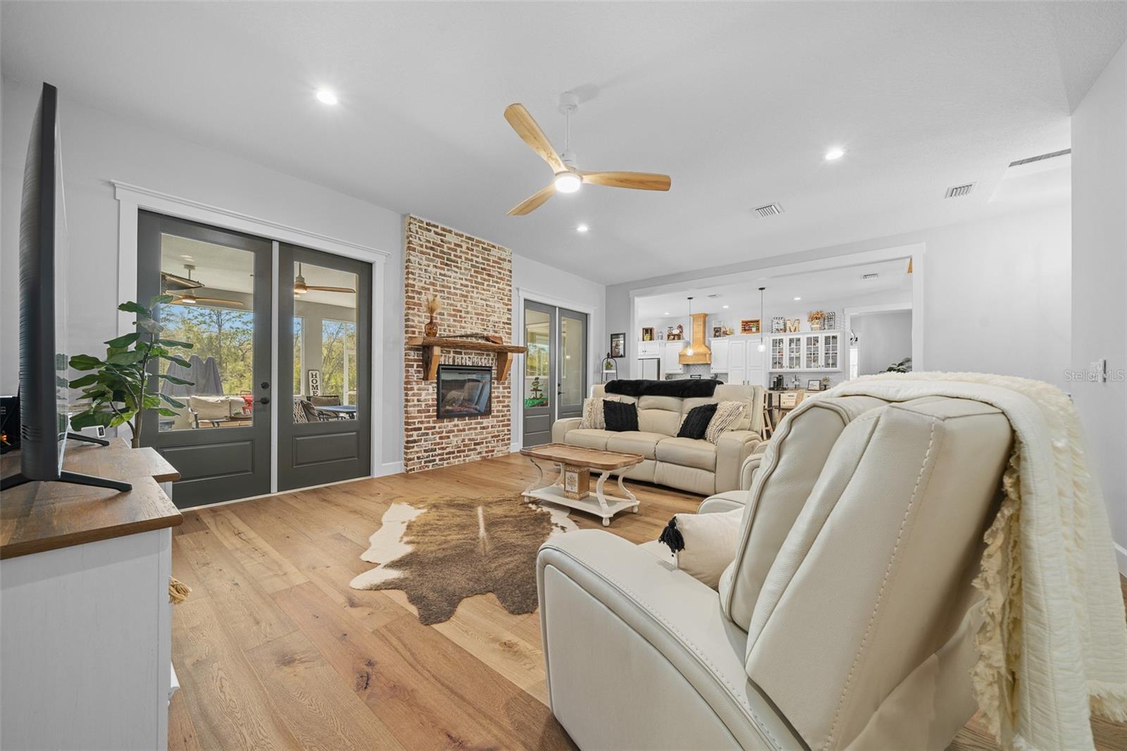 AVONLEA PH 01 & 02 - Residential