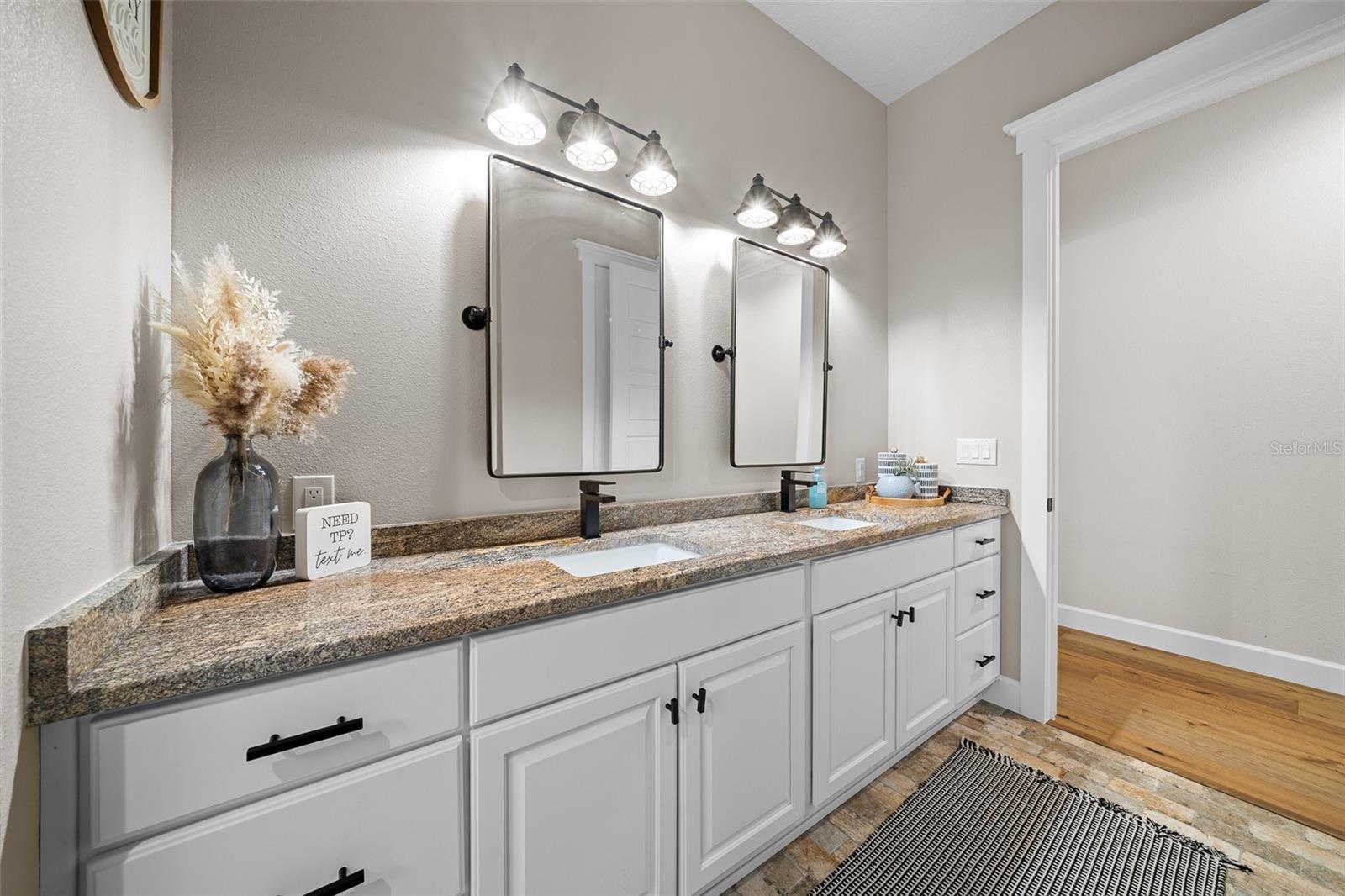 AVONLEA PH 01 & 02 - Residential