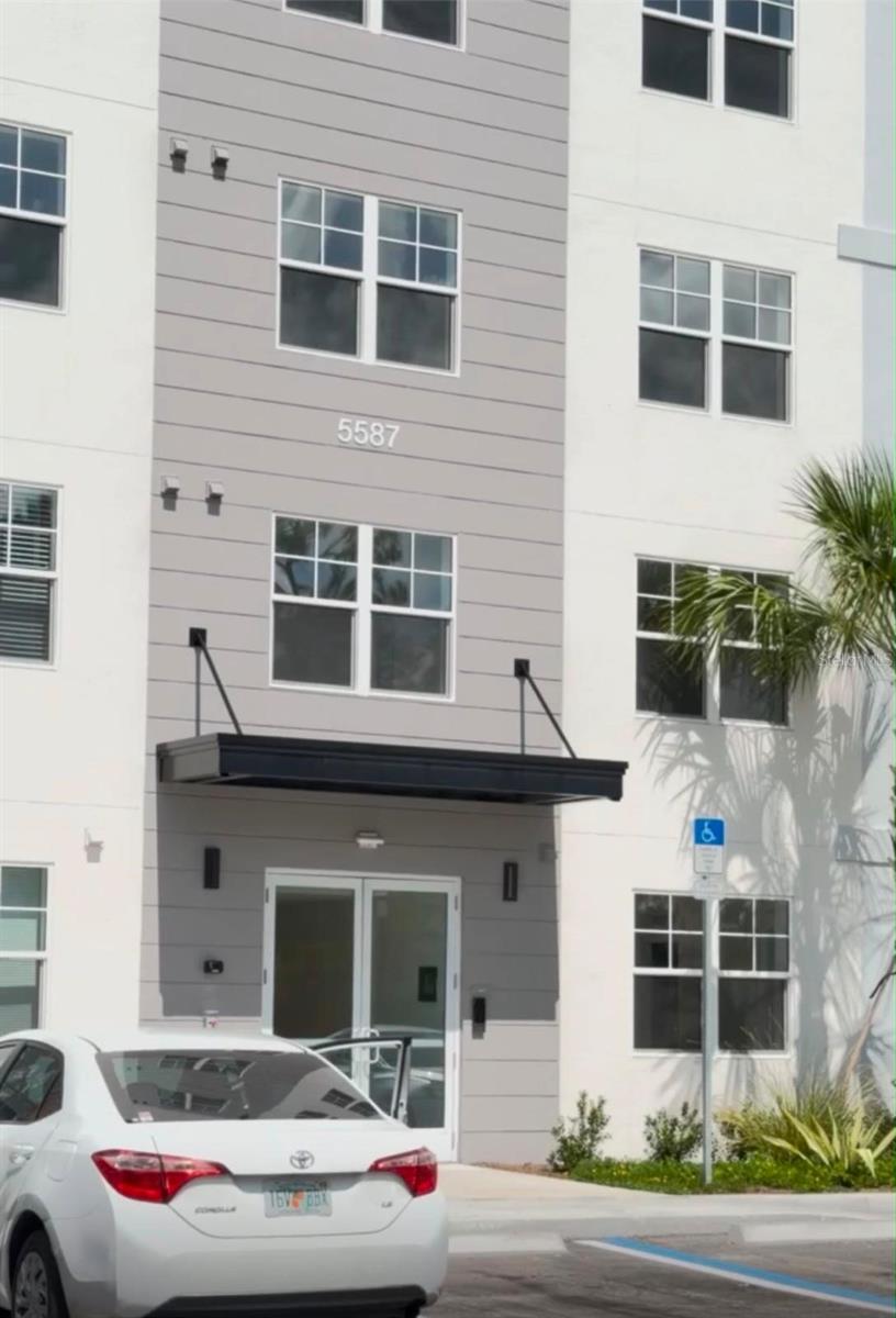 Photo of 5587 Millenia Park Boulevard #518, Orlando, FL 32839 (MLS # S5153504)