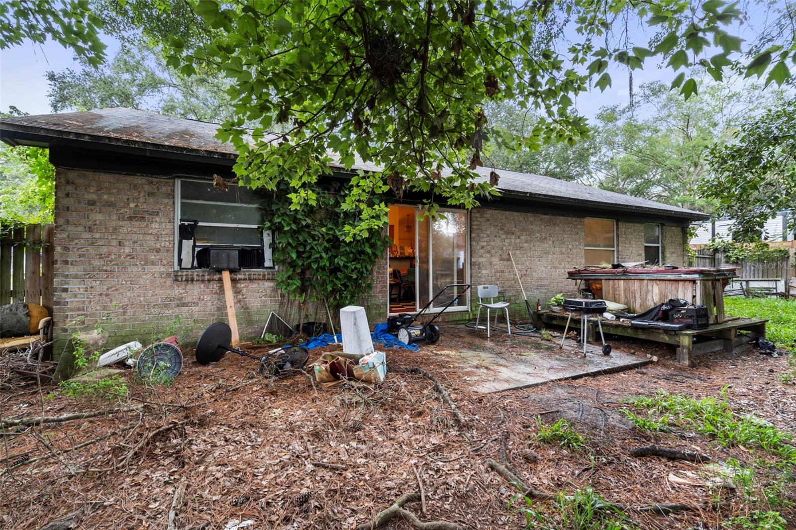 CHAMPION FOREST - Residential