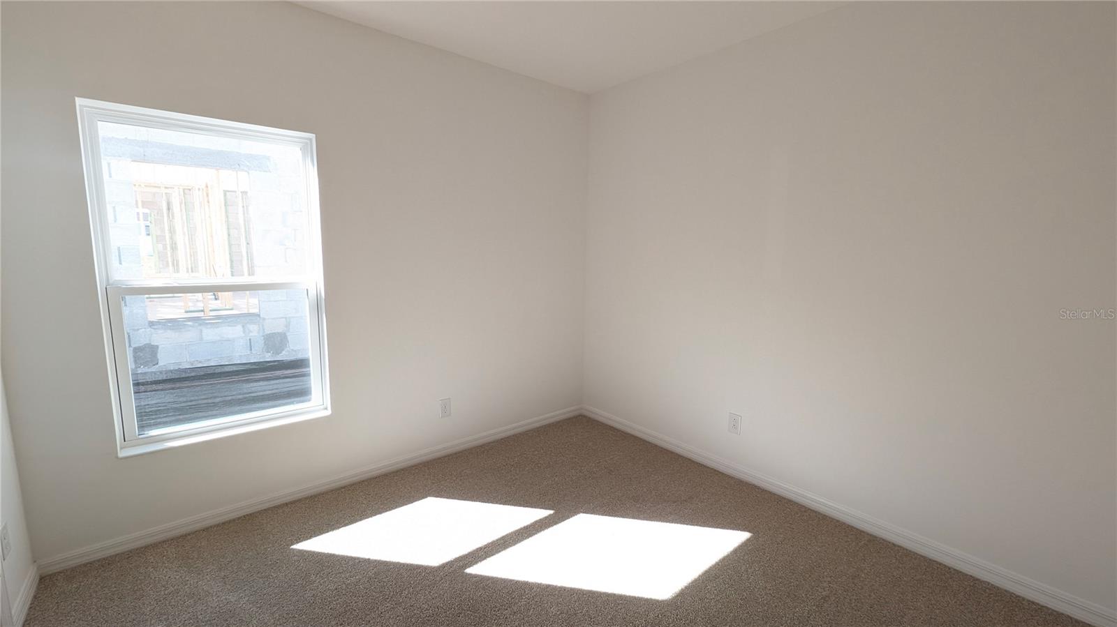 TRINITY LAKES - Residential Lease