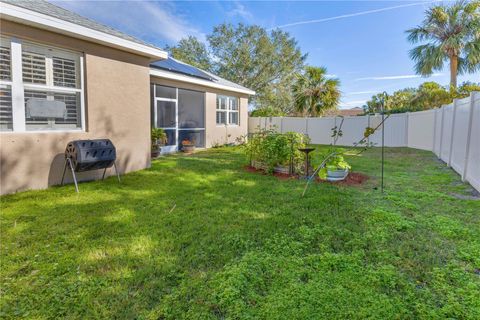 A home in PALMETTO