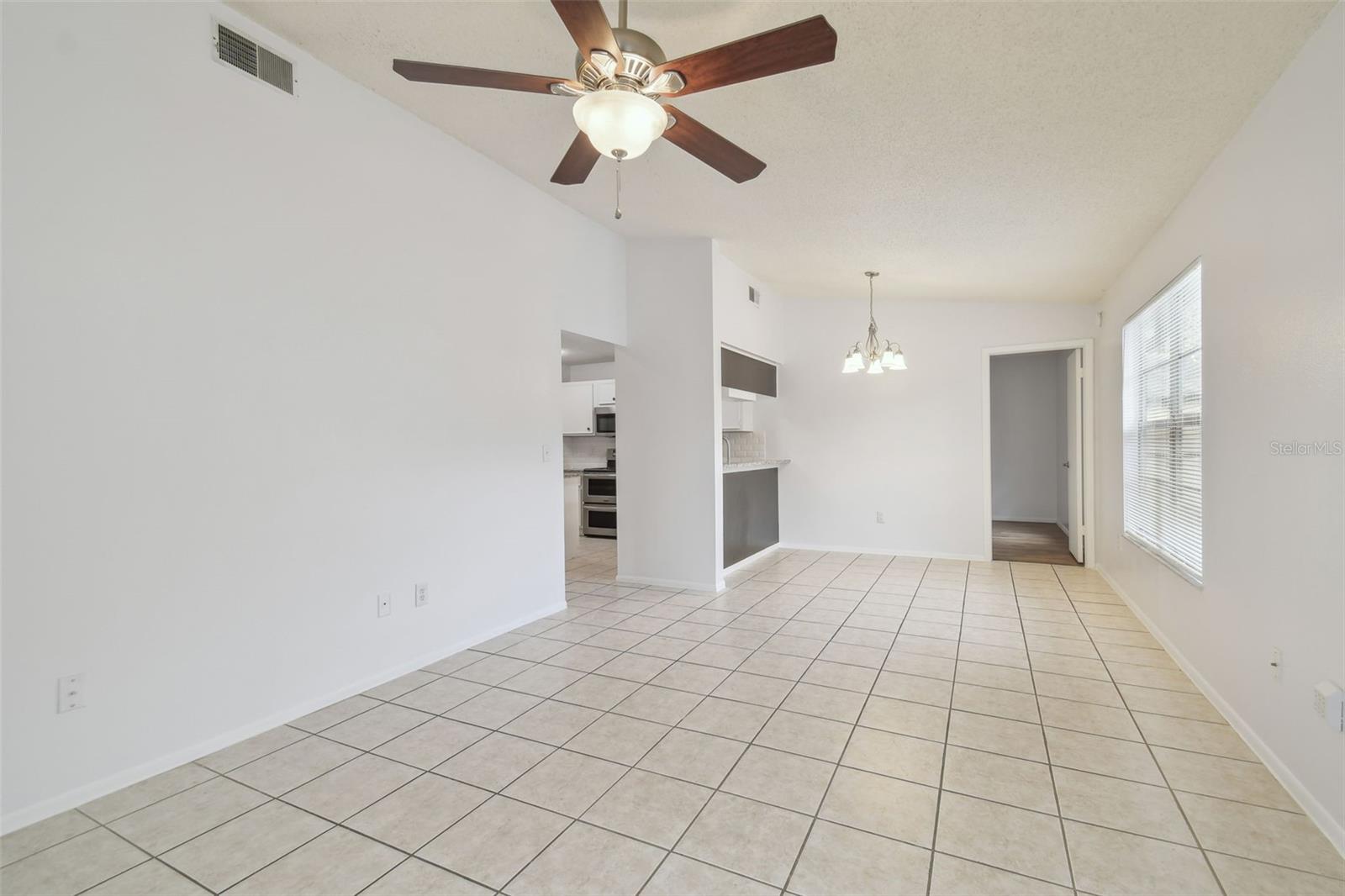 3964 DREAM OAK PL 201
