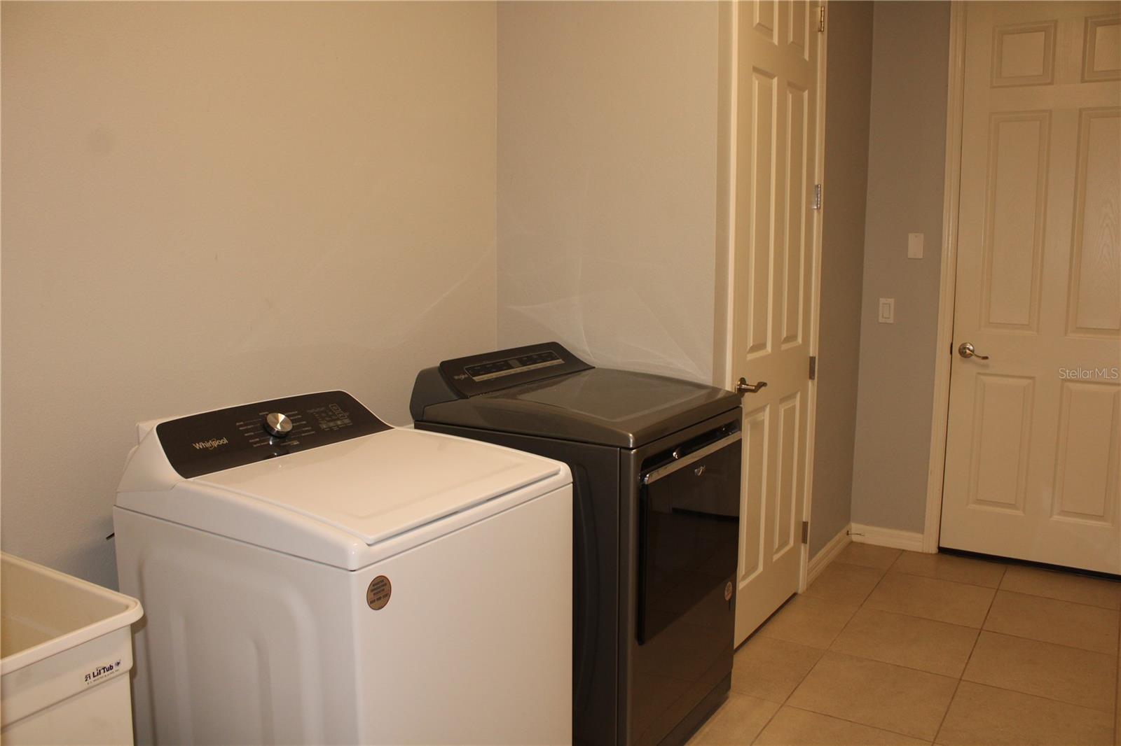 GREYHAWK LANDING WEST PH III - Residential Lease