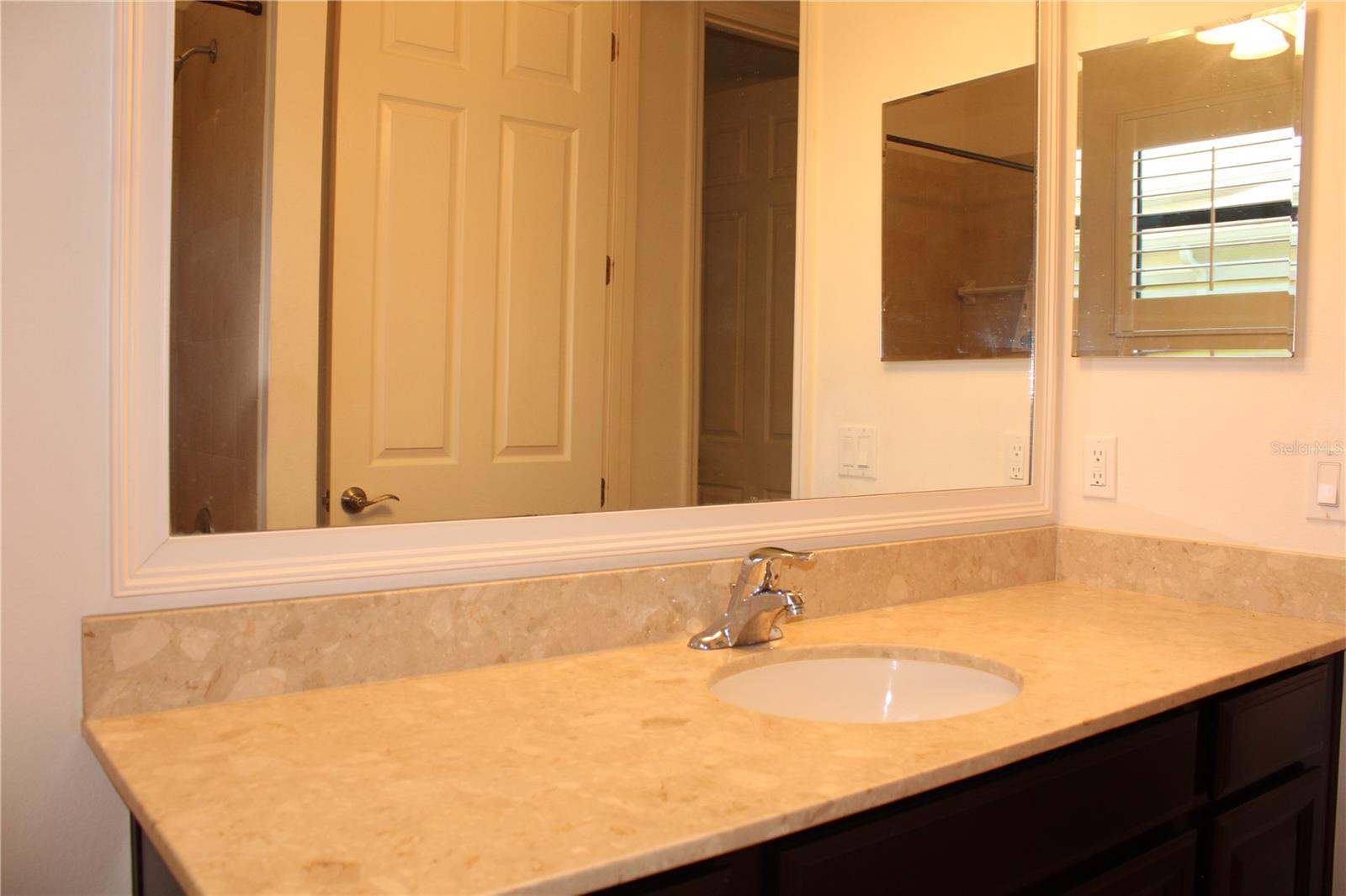 GREYHAWK LANDING WEST PH III - Residential Lease