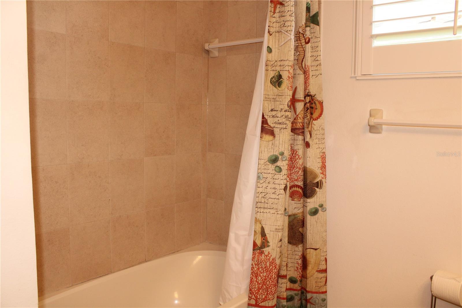 GREYHAWK LANDING WEST PH III - Residential Lease