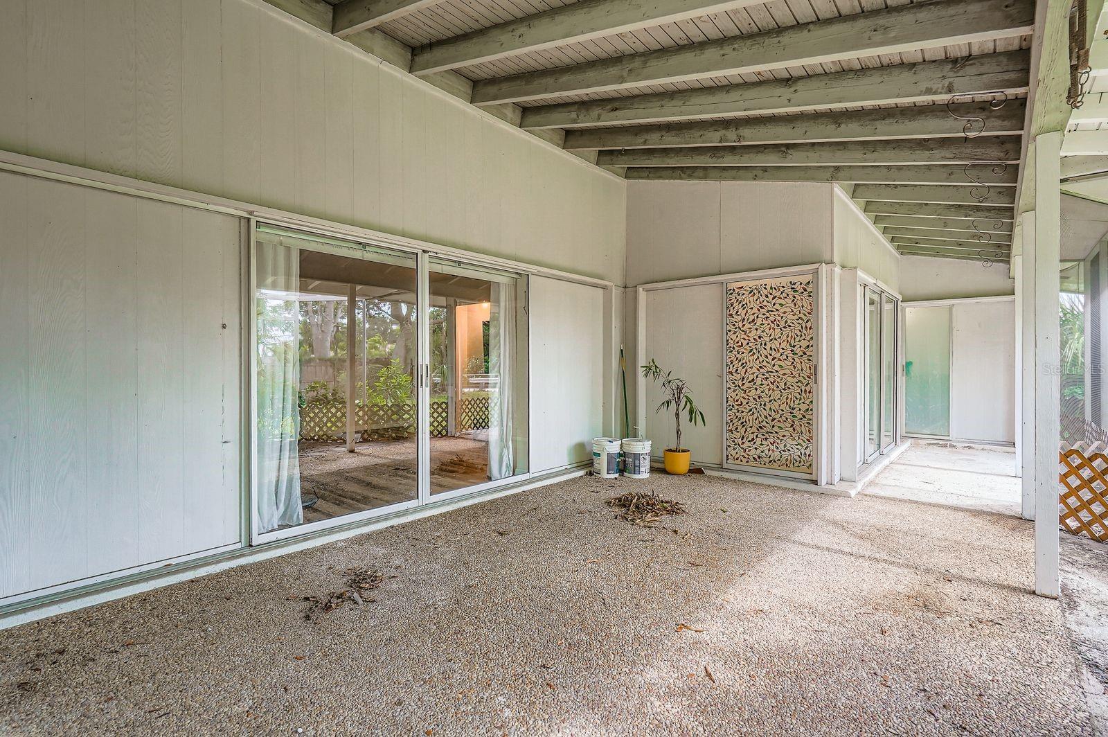 WHITFIELD COUNTRY CLUB ESTATES 1 - Residential