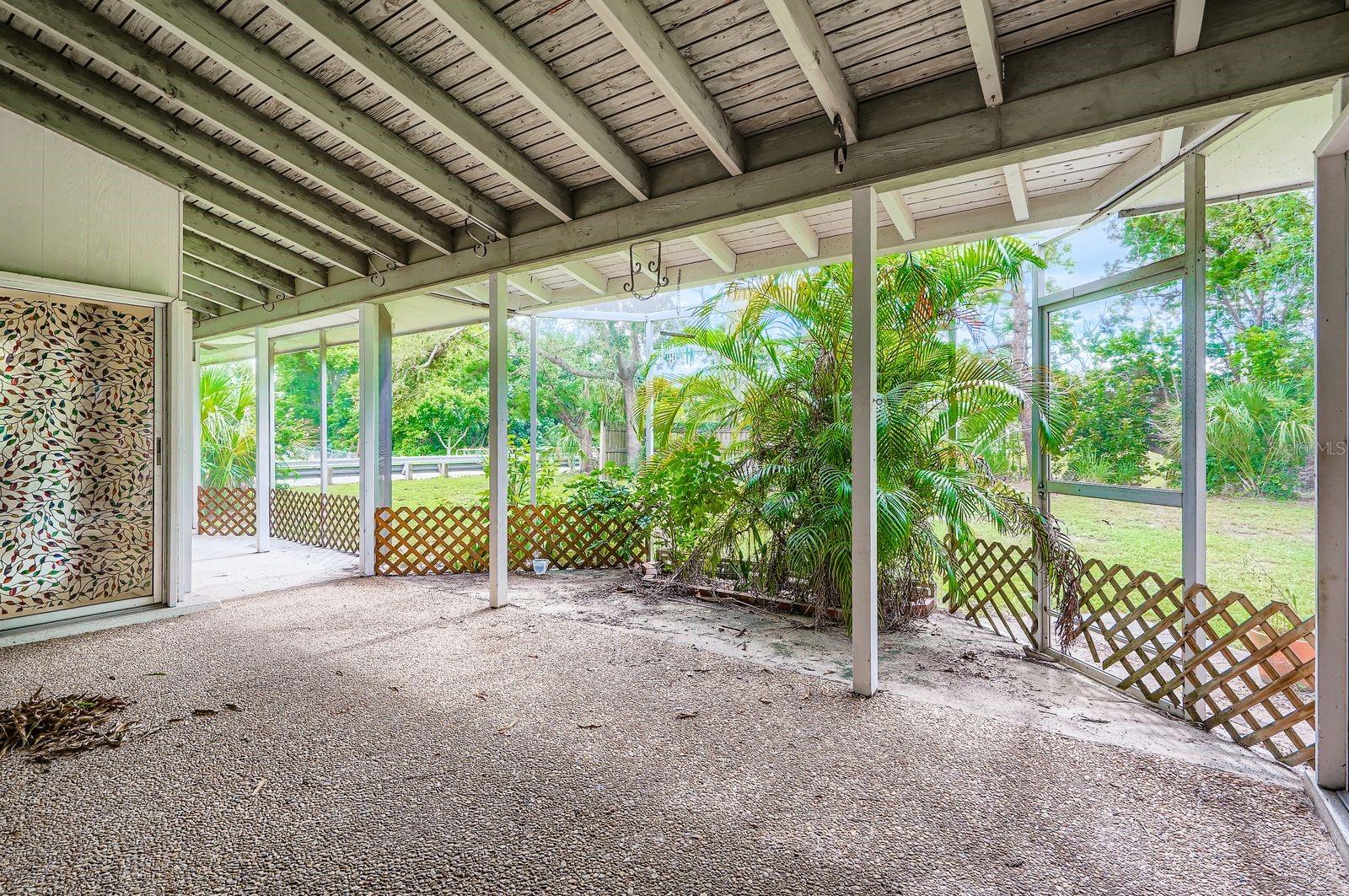 WHITFIELD COUNTRY CLUB ESTATES 1 - Residential