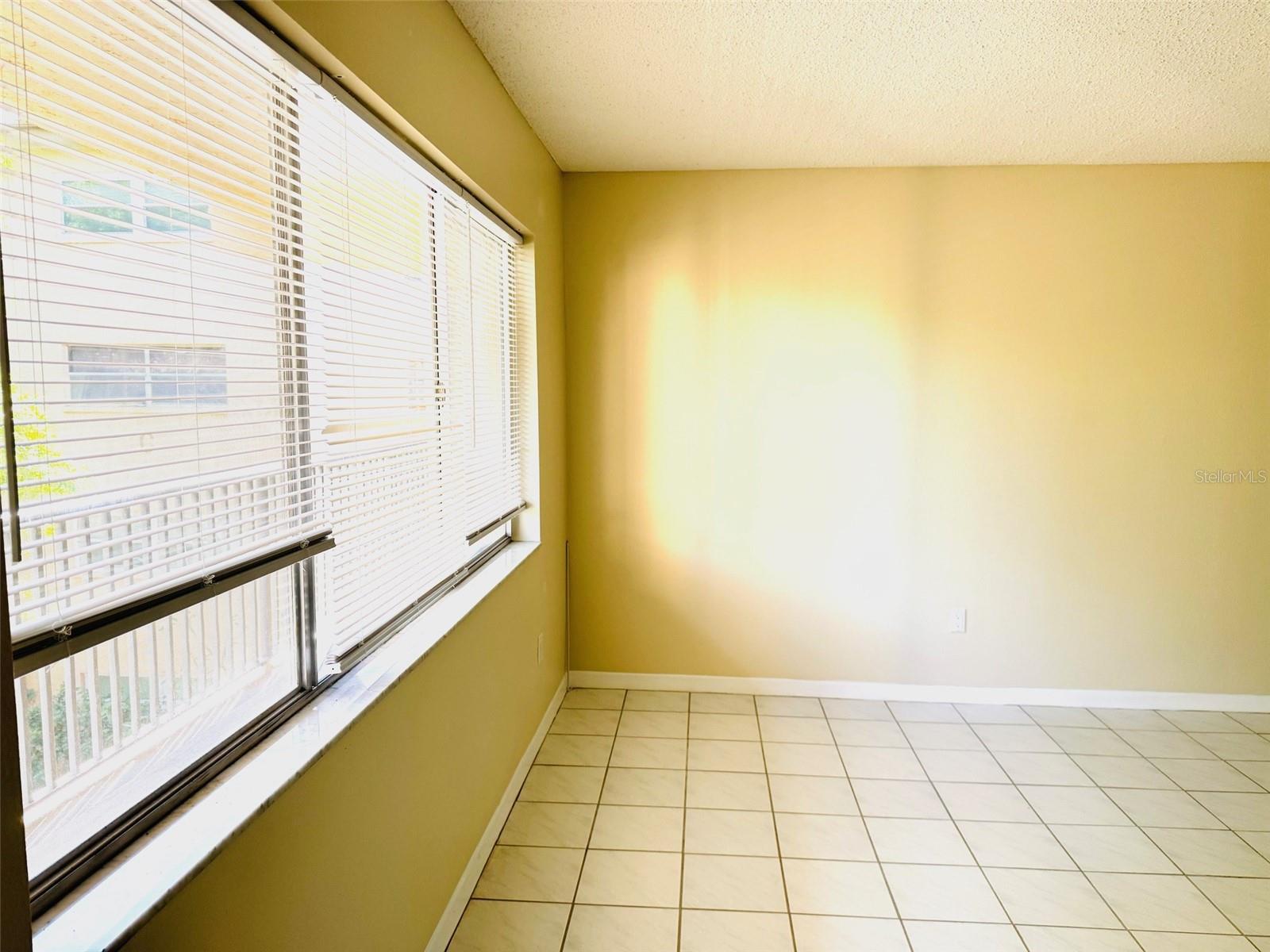 2525 W BAY DRIVE A33