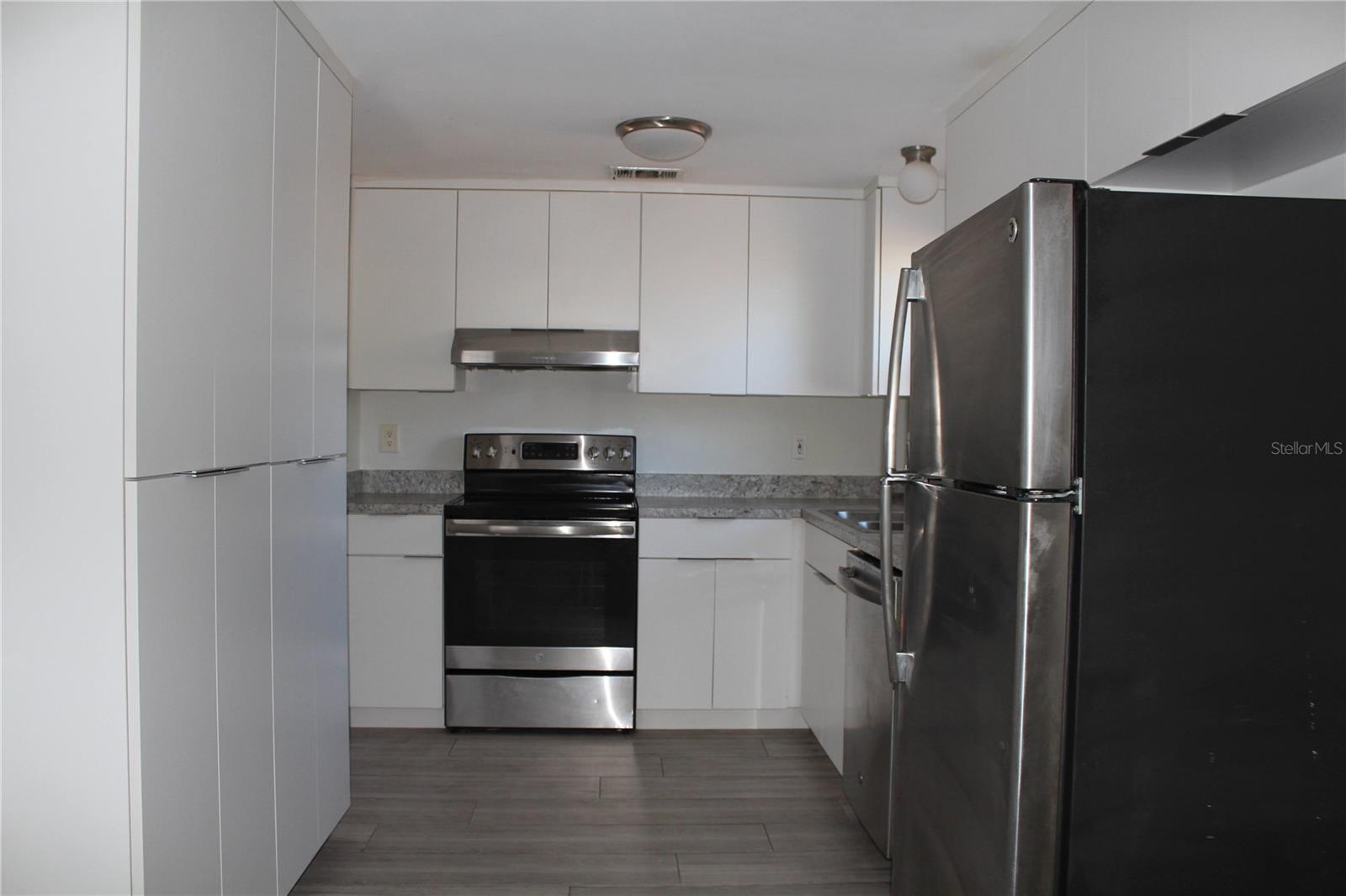 TIMBERLANE SUB UNIT 2 - Residential Lease