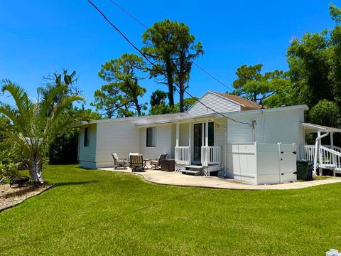 1581 ROYAL ROAD VENICE FL 34293