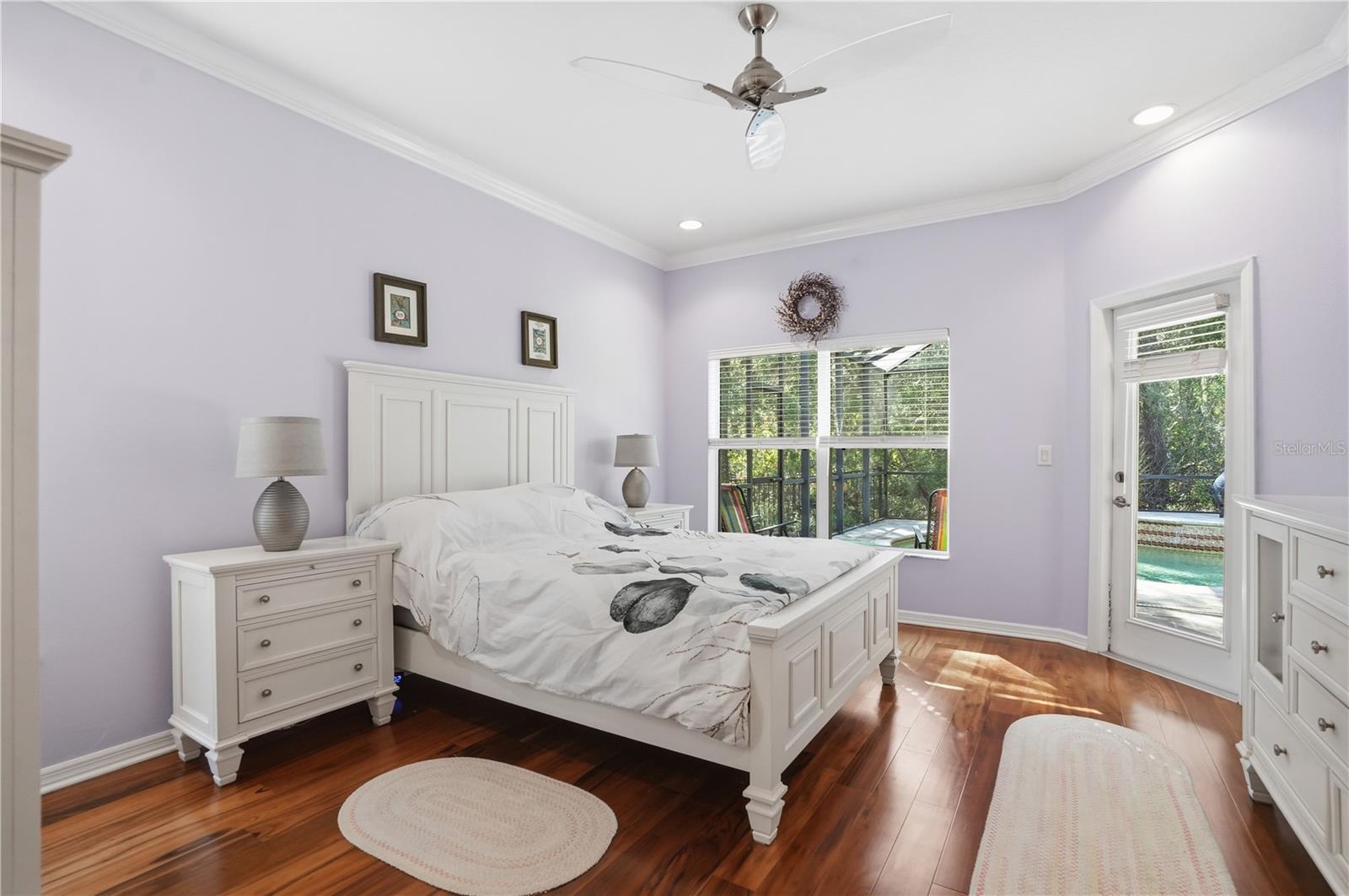 WATERS EDGE 03 - Residential