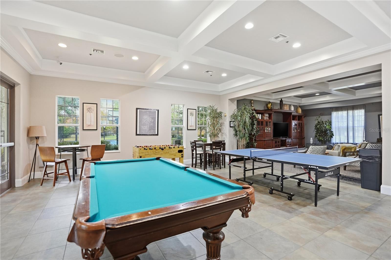 WATERS EDGE 03 - Residential