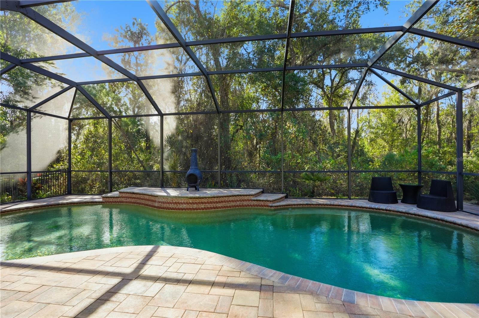 WATERS EDGE 03 - Residential